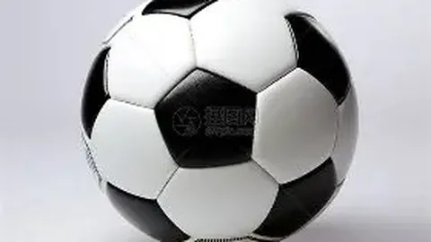 揭秘足球圈潜规则？退役名将转型教练，这种模式究竟暗藏何等“陋习”？